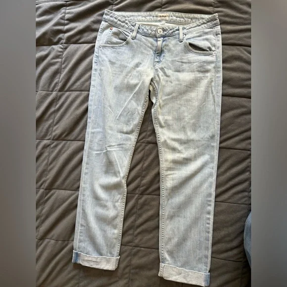 Hudson Light Wash Low Rise Cuffed Jeans Size 28 - Picture 3 of 4